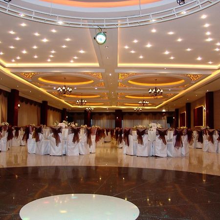 Ozpark Hotel Aksehir Екстер'єр фото