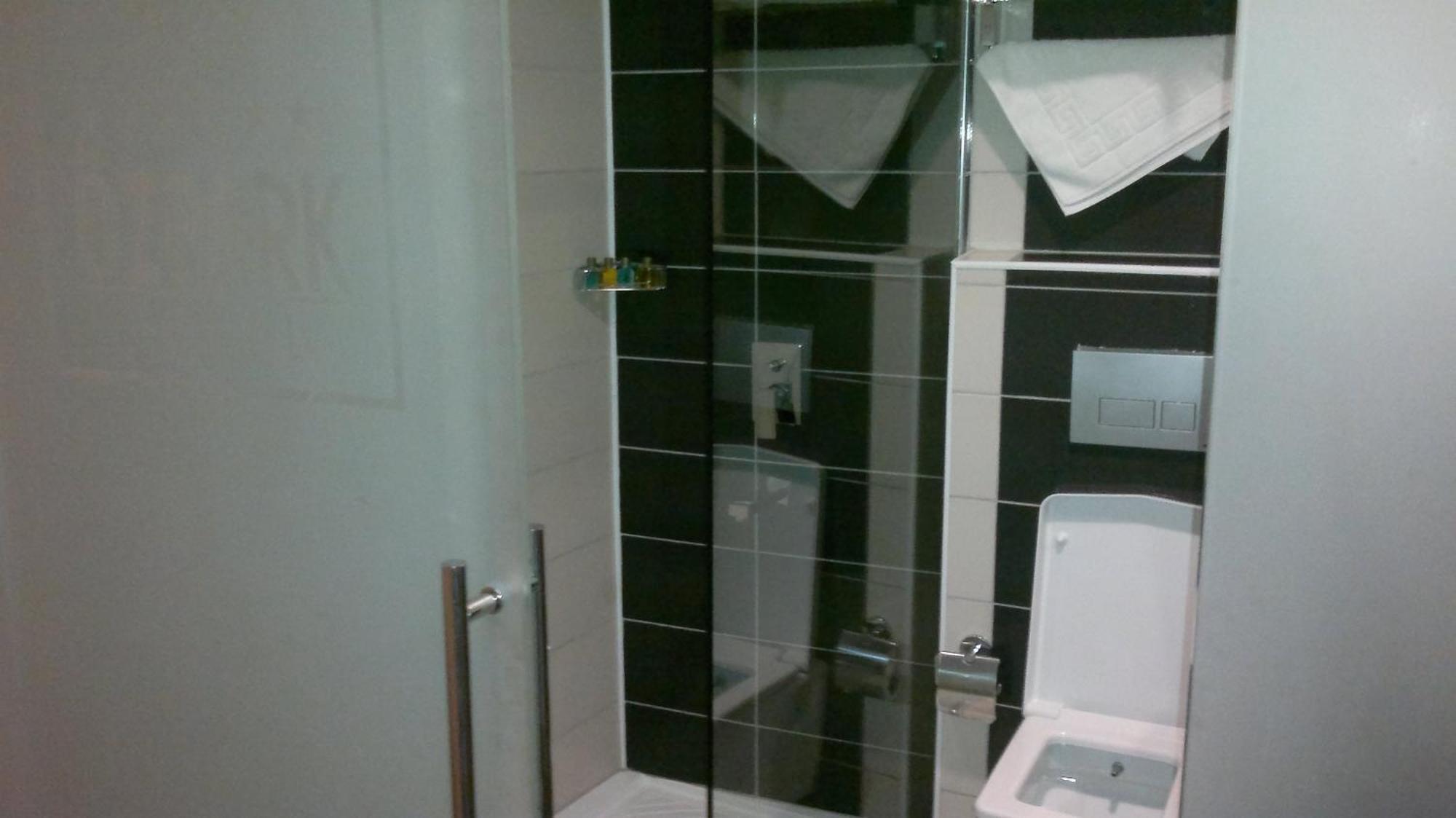 Ozpark Hotel Aksehir Екстер'єр фото