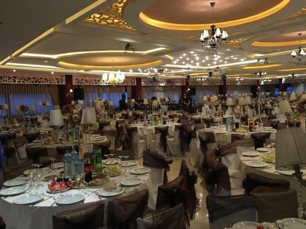Ozpark Hotel Aksehir Екстер'єр фото